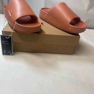 Nike Coral Slide Sandals